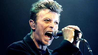 Bowie só descobriu que cancro era terminal três meses antes de morrer - TVI