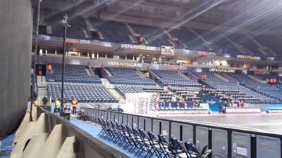 Futsal, Cazaquistão apurado para os quartos-de-final, Azerbaijão à porta - TVI