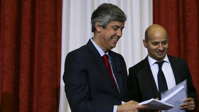 Portugal só sai do procedimento por défice excessivo em 2017 - TVI