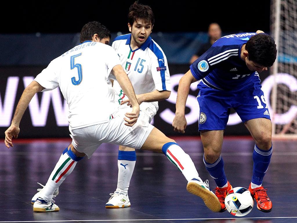 Futsal: Cazaquistão vs Itália (EPA)