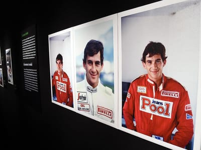 FOTO: Corinthians apresenta camisola de homenagem a Ayrton Senna - TVI