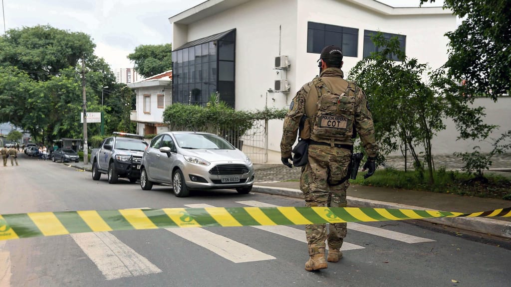 Polícia Federal faz operação em casa de Lula da Silva [Fonte: Lusa]