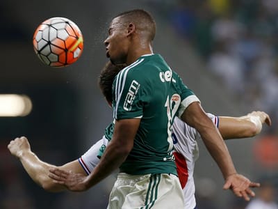 Brasileirão: Palmeiras a um ponto do título - TVI