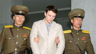 Coreia do Norte condena estudante dos EUA a 15 anos de trabalhos forçados por roubar cartaz - TVI