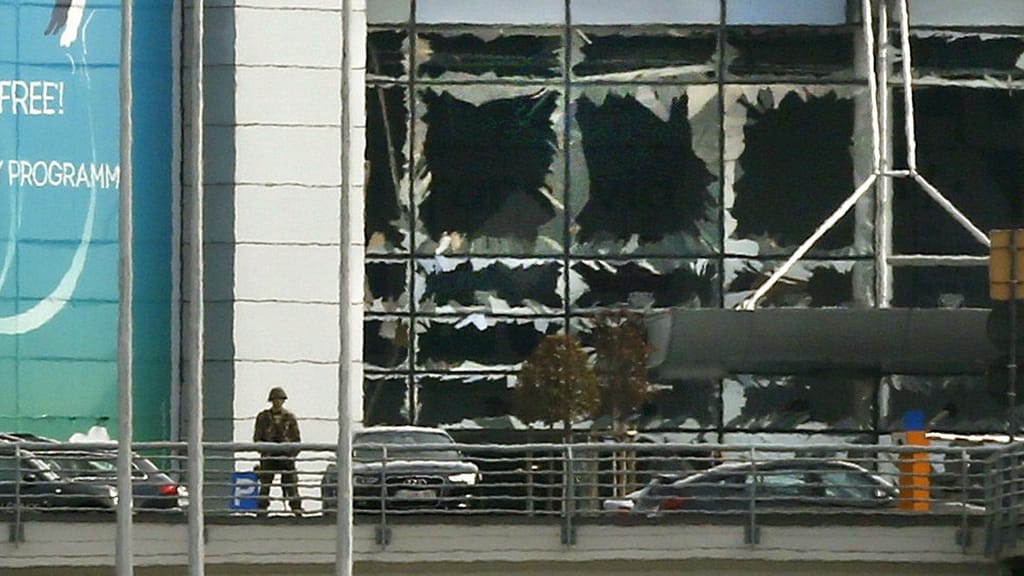 Atentados em Bruxelas: explosões no aeroporto e no metro