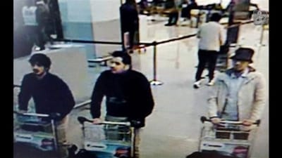 Bruxelas: EUA sabem a identidade do terrorista em fuga - TVI