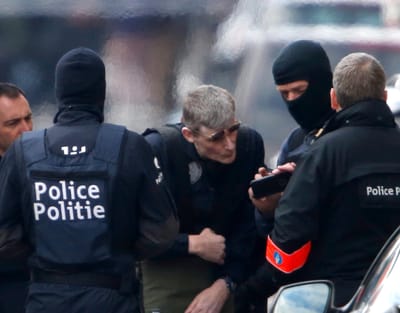 Bruxelas: dois polícias esfaqueados em "ataque terrorista" - TVI