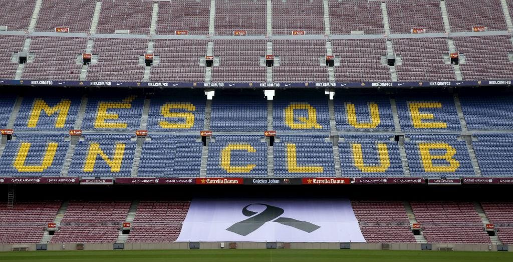Homenagem a Cruyff em Camp Nou