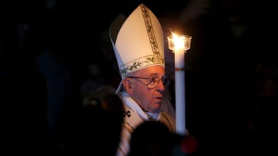Papa pede esperança "sem ceder à tristeza ou à escuridão" - TVI