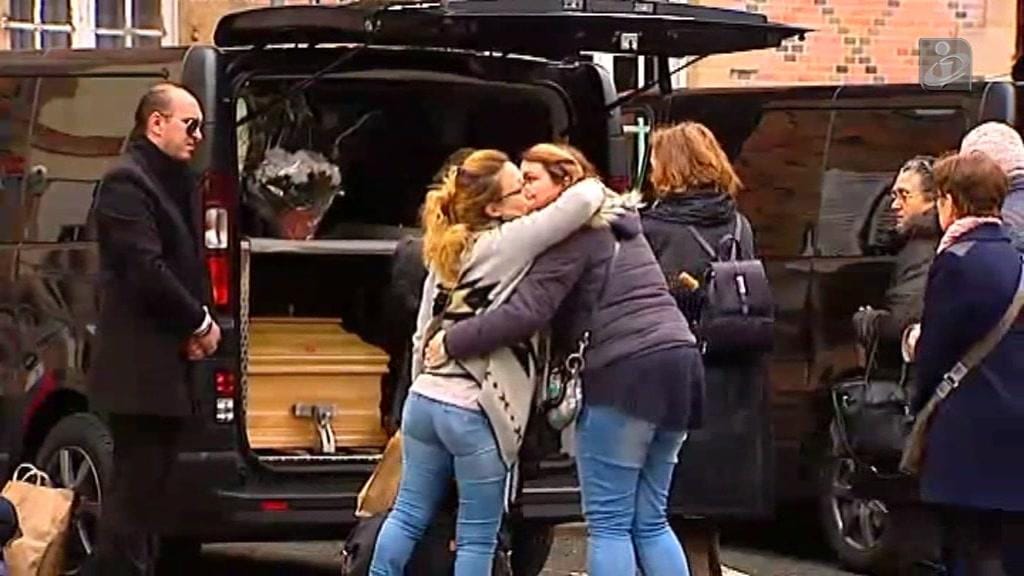 Trasladados corpos de 12 portugueses mortos em França