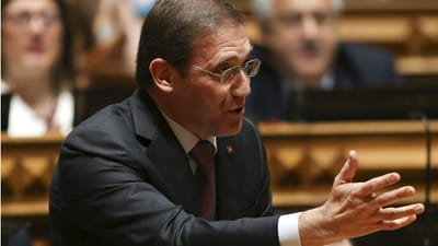 Costa acusa Passos de defender exames para apurar "raça dos eleitos" - TVI