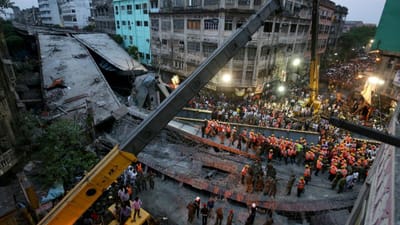 Índia: sobe para 23 o número de mortos em desabamento de viaduto - TVI