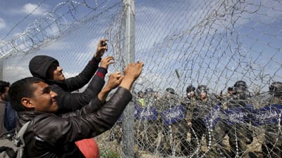 Alemanha anuncia acordo com Grécia para regresso de migrantes - TVI