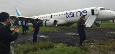 Equador: avião sai da pista no aeroporto de Cuenca - TVI