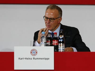 «O Bayern nunca recrutou um jogador para enfraquecer a concorrência» - TVI