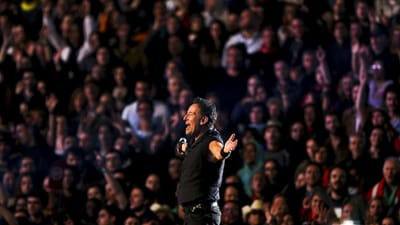 A energia inesgotável de uma lenda chamada Springsteen - TVI