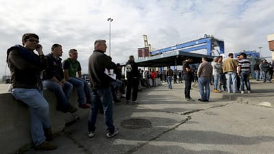 Trabalhadores dos portos em greve pelo cumprimento do Acordo Coletivo - TVI
