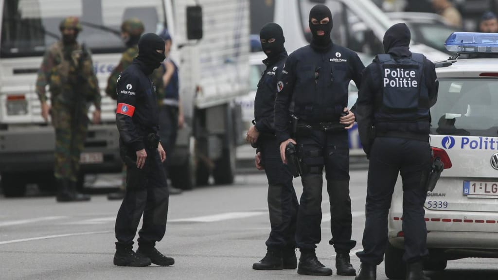 Suspeito de planear atentado detido em Bruxelas