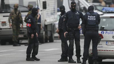 Bélgica bloqueia contas bancárias de suspeitos de terrorismo - TVI
