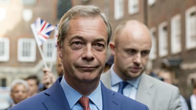Nigel Farage acusa Boris Johnson de beneficiar oposição ao polarizar votos eurocéticos - TVI