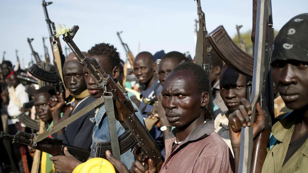 2.º - Sudão do Sul – O mais jovem país do mundo, após a separação do Sudão em 2011, mantém-se como palco de conflitos desde então, acentuados desde há dois anos. Cerca de 18% da população está deslocada.