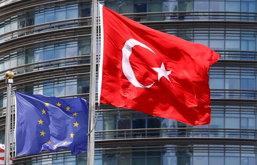 Turquia está mais perto da UE