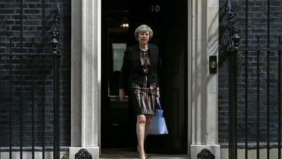 Theresa May substitui David Cameron na quarta-feira - TVI