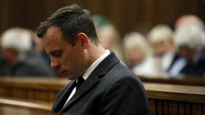 Oscar Pistorius com pena de prisão agravada de seis para 13 anos e meio - TVI