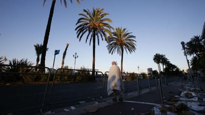 UEFA em choque com atentado de Nice - TVI