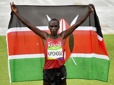 Atletismo: Kipchoge bate recorde mundial da maratona - TVI