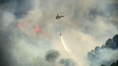 Helicópteros voltam à ordem do dia por causa dos incêndios - TVI