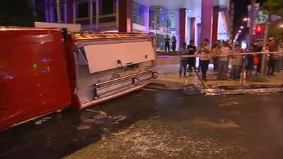 Lisboa: acidente com carro de bombeiros faz pelo menos sete feridos - TVI