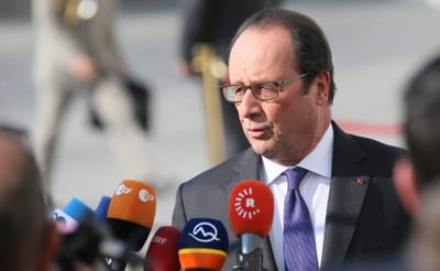 Hollande promete "desmantelar definitivamente" o campo de Calais - TVI