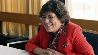 Parlamento Europeu recebe pedido para levantar imunidade a Ana Gomes - TVI