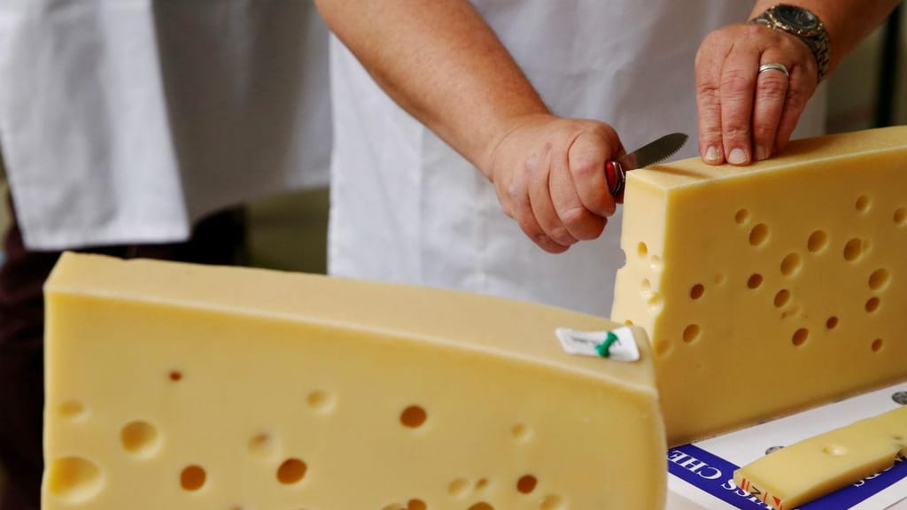 Em busca do melhor queijo suíço