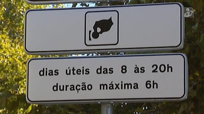 Câmara do Porto assume que concessionária de estacionamento ainda não pode multar - TVI