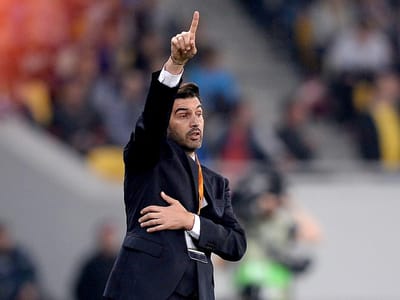Dos que restam na UEFA, o melhor treinador é o português - TVI