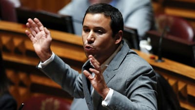 Caso Banif: PS acusa Passos Coelho de "descaramento" - TVI