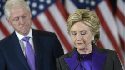 Diretor do FBI reacende guerra entre Hillary e Trump - TVI