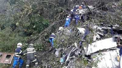Os sobreviventes da queda de um avião na Colômbia - TVI