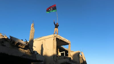 Líbia: Marechal Haftar deixa Moscovo sem assinar acordo de cessar-fogo permanente - TVI