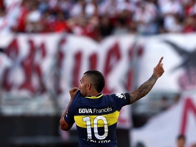 Jonathan Silva marca, e o Boca Juniors goleia e está perto do título argentino - TVI