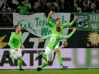 Alemanha: Vierinha viu do banco o Wolfsburgo vencer e ganhar oxigénio - TVI