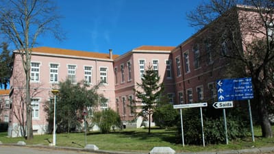 PS questiona ministra sobre proibição de visitas a adolescentes internados no Centro Hospitalar Psiquiátrico de Lisboa - TVI