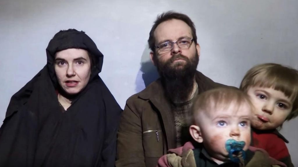 Família sequestrada por talibãs