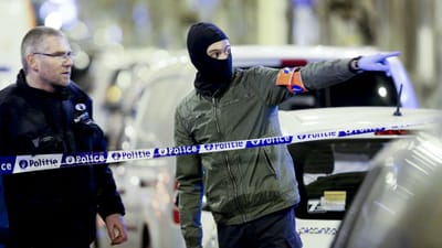 Polícia belga procura "vários suspeitos de terrorismo" - TVI