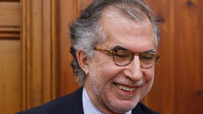 Declaração de rendimentos de António Domingues vai ser pública - TVI
