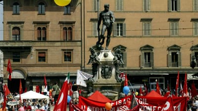 Facebook censura foto de estátua italiana do século XVI - TVI