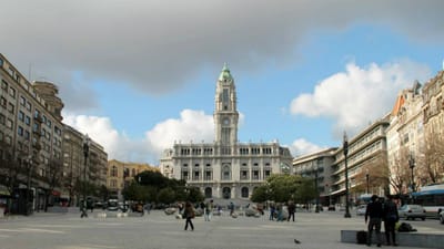 Câmara do Porto garante que buscas "não visam o município" - TVI