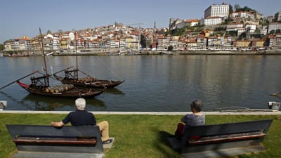 Porto vai ter mais 20 bebedouros públicos - TVI